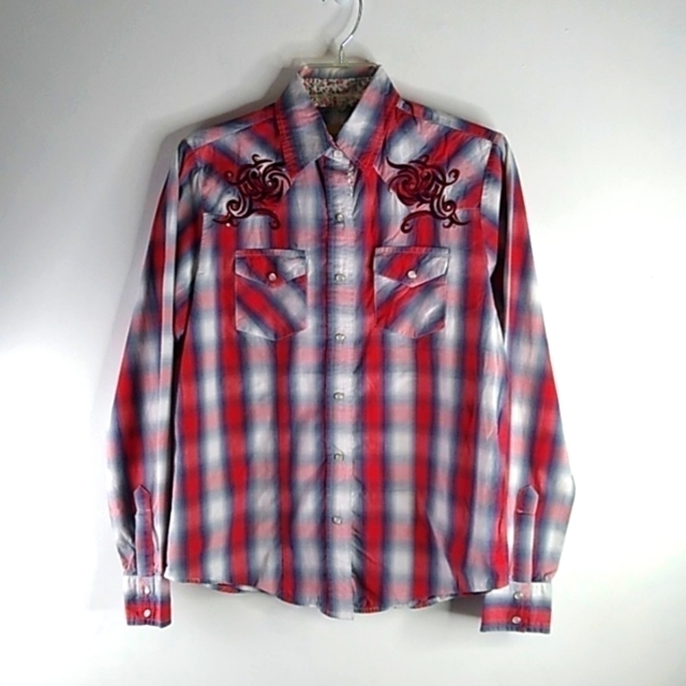 Cowgirl Legend - Casual Plaid Shirt - Size Medium